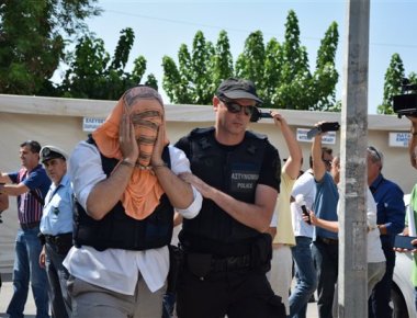 Διαρροές από την Τουρκία: «Οι στρατιωτικοί που ζήτησαν άσυλο στην Ελλάδα είχαν μιλήσει με τους επίδοξους δολοφόνους του Ερντογάν»